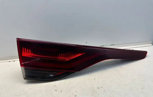 Renault Megane IV Tailgate rear/tail lights 265551843R 90197866 901978662K0F