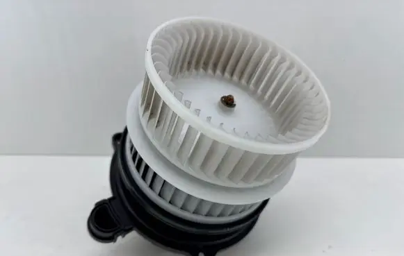 KIA Sorento IV Heater fan/blower F00S3B2622