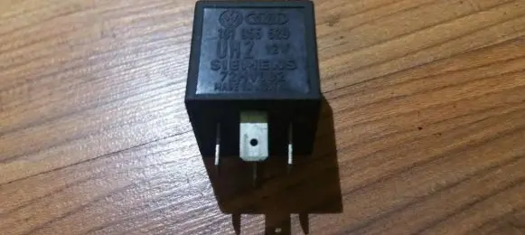 Volkswagen Golf II Other relay 191955529 72hv002