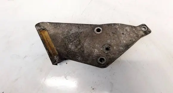 Audi 80 90 B3 Engine mounting bracket 026145515