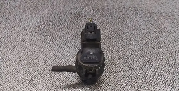 Mazda 3 I Windscreen/windshield washer pump 8603102451