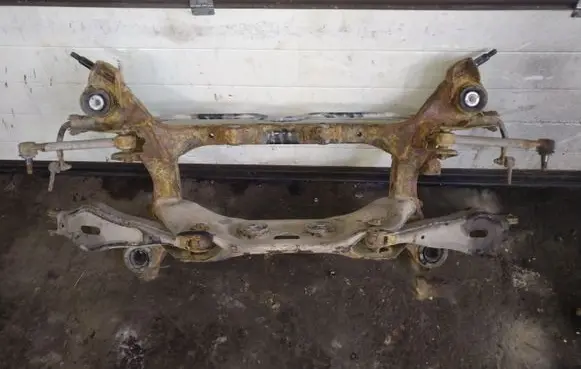Hyundai Santa Fe Rear subframe 