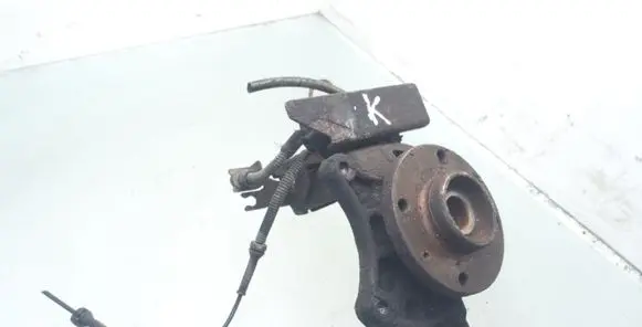 Citroen C5 Front wheel hub spindle knuckle