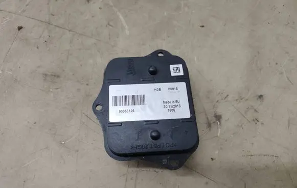 Volvo XC60 Headlight ballast module Xenon 90053126 S0015 30112013