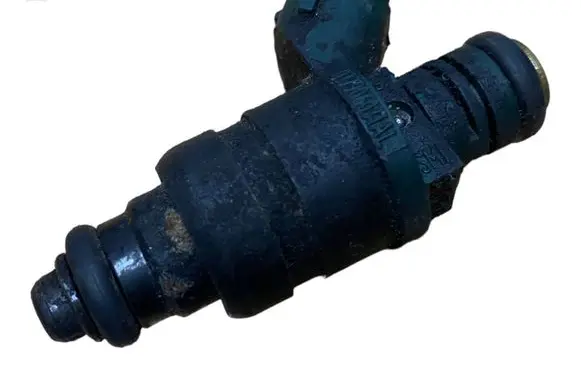 Audi A3 S3 8L Fuel injector 037906031AL