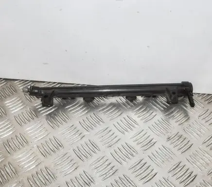 Seat Ibiza IV (6J,6P) Fuel main line pipe