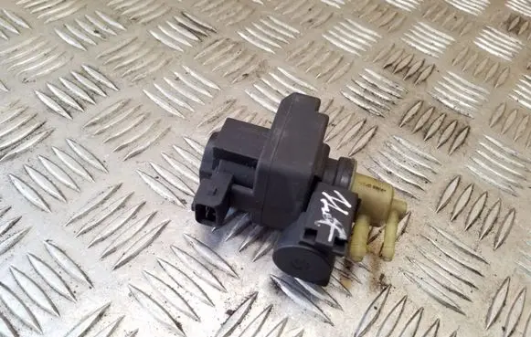 Renault Espace - Grand espace IV Vacuum valve 8200486264 70115200