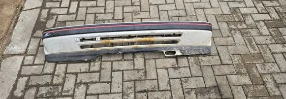 Suzuki Grand Vitara I Front bumper