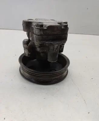Hyundai Tucson JM Power steering pump 571002E200 5X15E036