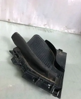Mercedes-Benz GLA H247 Wiper trim A2478309801