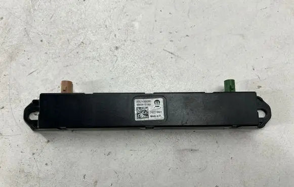 Dodge Hornet Antenna control unit 00521569080 68494187AA 21022B901