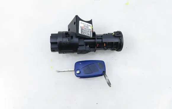Fiat Stilo Ignition lock 00467601520 05521B365