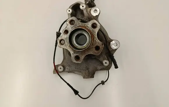 BMW 4 G22 G23 G24 G26 Front wheel hub 6891257