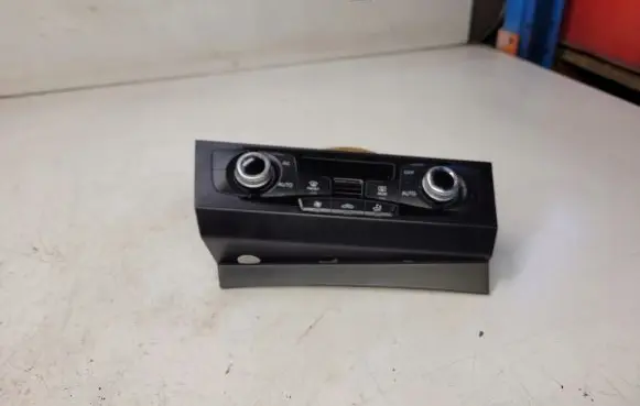 Audi A4 S4 B8 8K Climate control unit 8K2820043AH