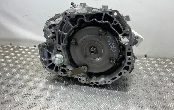 Mitsubishi Outlander IV Automatic gearbox W1CJD 130910 Y21401323