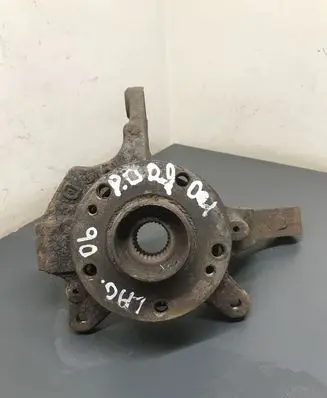 Renault Laguna II Front wheel hub