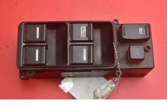 Honda Accord Electric window control switch C8H-HA4G-F93