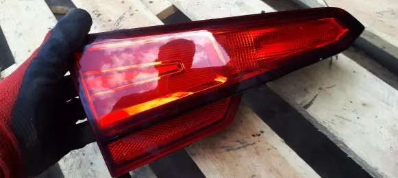 Audi A4 S4 B9 Tailgate rear/tail lights 8W5945075A