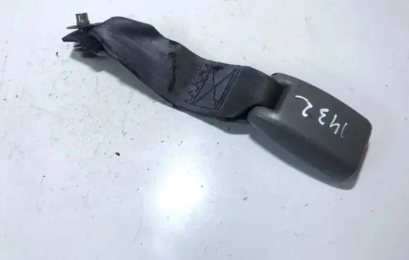 Nissan Altima Rear seatbelt buckle nsb1053