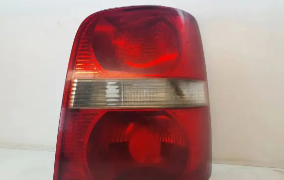 Volkswagen Touran I Rear/tail lights 1T0945096C