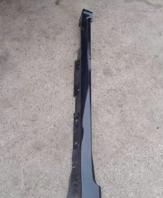 Toyota Avensis T270 Sill 7586005010 7586005020