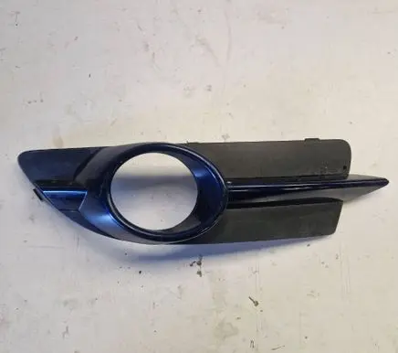 Volkswagen Eos Front fog light trim/grill 1Q0854661B