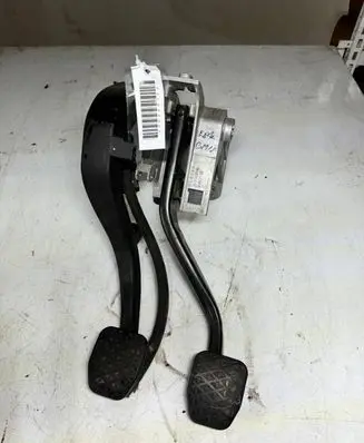 BMW 1 E81 E87 Pedal assembly 3500675166505