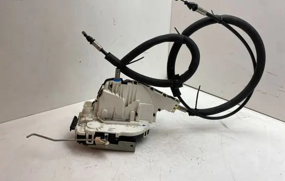 Maserati Ghibli Rear door lock 670006481