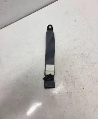 Suzuki Vitara (LY) Rear seatbelt buckle 1055306