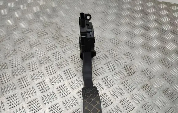 Audi A4 S4 B8 8K Accelerator throttle pedal 8K1721523