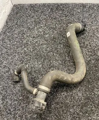 BMW 4 G22 G23 G24 G26 Engine coolant pipe/hose 8654823