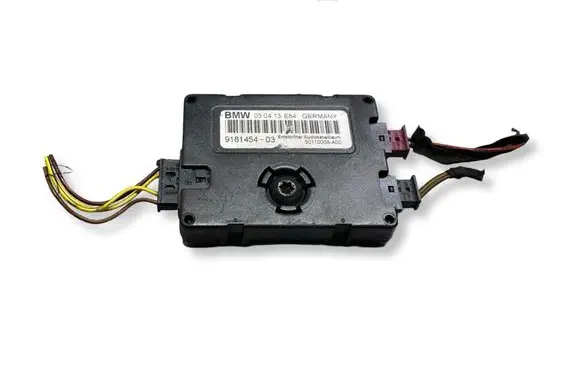 BMW X1 E84 Aerial antenna filter 50110058A00 030413E84 9181454