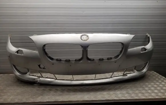 BMW 5 F10 F11 Front bumper 7232373