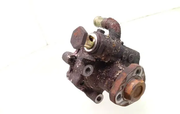 Seat Alhambra (Mk1) Power steering pump 7M0145157AA