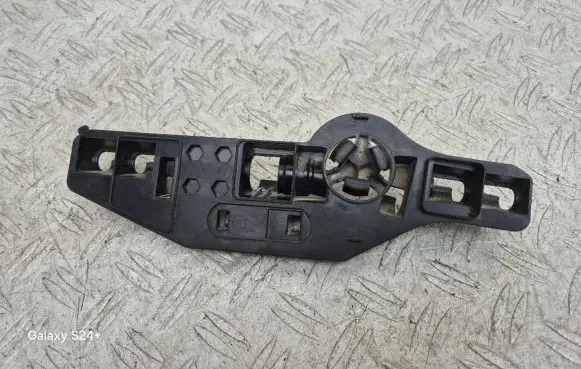 Volkswagen Touran III AdBlue Liquid tank holder 5QA131327A