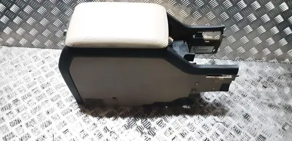 Lincoln Aviator I Center console 2C5HI9E766AC 4C5478045A06CD35B8