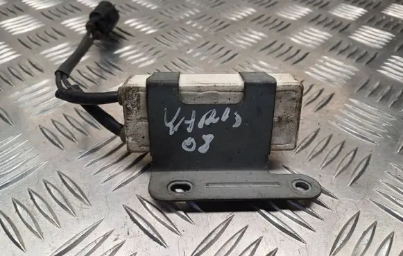 Coolant fan relay