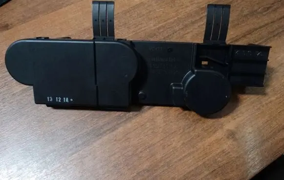 Porsche Panamera (970) Sound amplifier 15.1528-0118.2