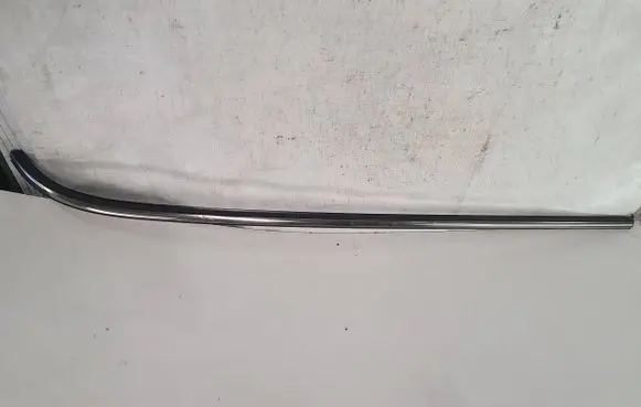 Mini One - Cooper R50 - 53 Rear side glass trim 