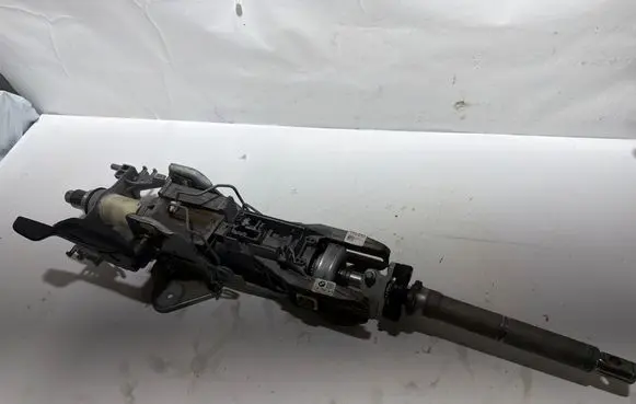 BMW 5 F10 F11 Steering wheel axle 6795345