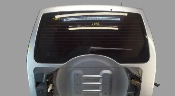 Mitsubishi Pajero Truck tailgate 