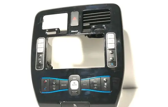 Nissan Leaf I (ZE0) Climate control/heater control trim 682603NA0A 275003ND0C 682U13NA0A