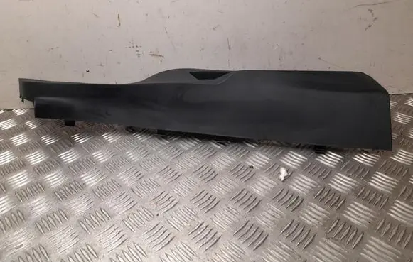 MG MG4 ev (C) pillar trim 10978366