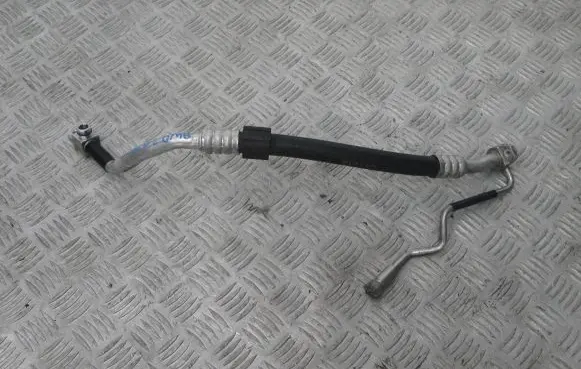 Audi A4 S4 B9 8W Air conditioning (A/C) pipe/hose 8W1816740