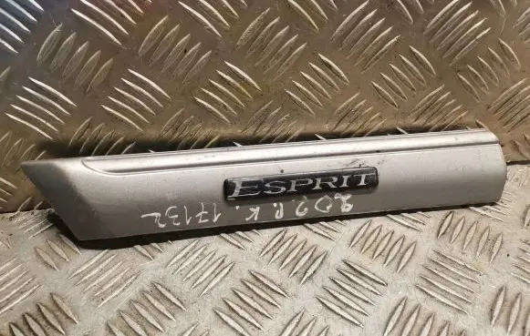 Mercedes-Benz C W202 Fender grill 2026907962