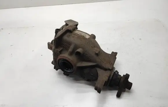 BMW 4 F32 F33 Rear differential 7603746