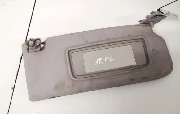 Volvo V50 Sun visor