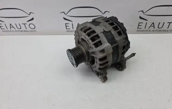Volkswagen PASSAT B8 Generator/alternator 03L903023K