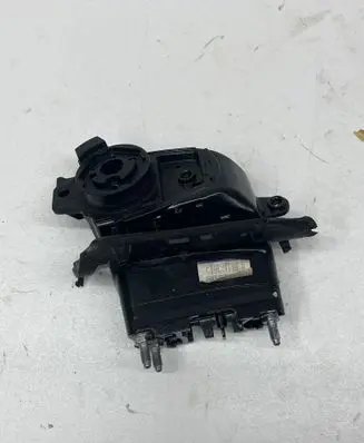 Hyundai Santa Fe Front door wing mirror part 88181058