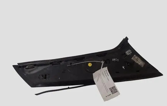 Opel Astra K Tailgate trim 39032118